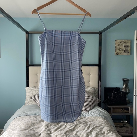 Lovers + Friends ELLIS Blue Plaid Mini Dress Side Ruched Button Detail Small - Picture 2 of 5